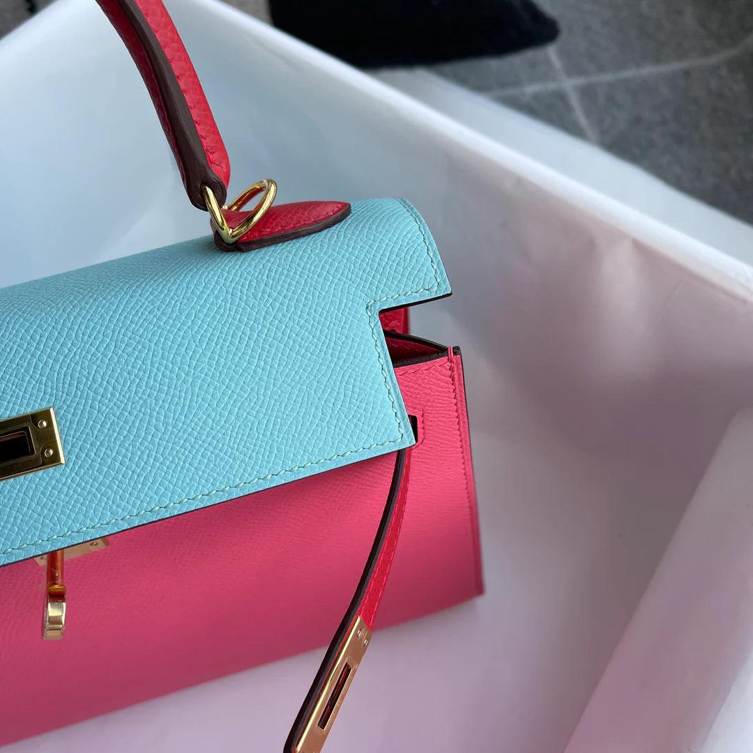 Hermès Kelly 25 Epsom Deri At Nalı Damgası (HSS) Pembe Azali̇ & Kırmızı Ceket ve Altın Donanımlı Mavi Atol (GHW) - Glimmer of Luxury