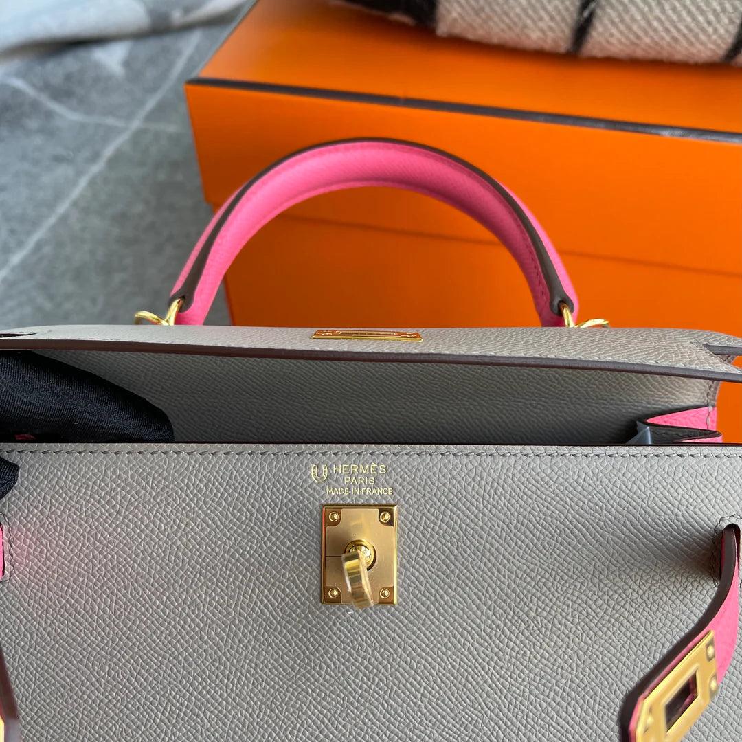 Hermès Kelly 25 Epsom Deri At Nalı Damgası (HSS) İki Renkli Asfalt Grisi ve Altın Donanımlı Açelya Gülü (GHW) - Glimmer of Luxury