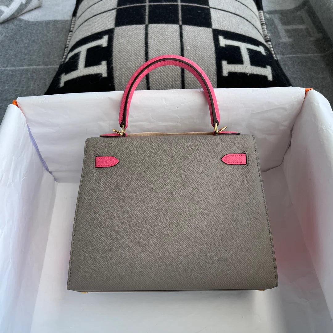 Hermès Kelly 25 Epsom Deri At Nalı Damgası (HSS) İki Renkli Asfalt Grisi ve Altın Donanımlı Açelya Gülü (GHW) - Glimmer of Luxury