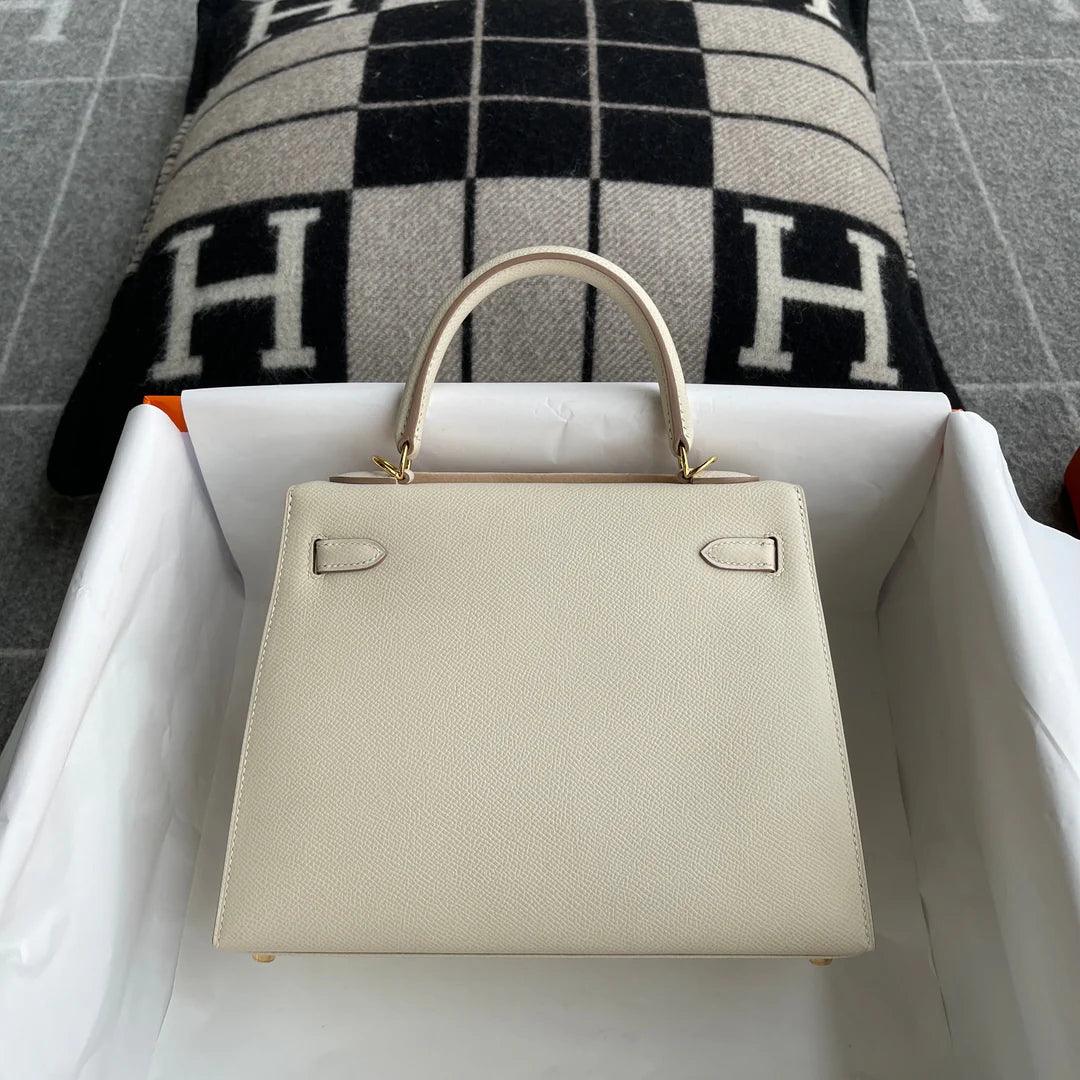 Hermès Kelly 25 Tebeşir Altın Donanımlı Epsom Deri̇ (Ghw) - Glimmer of Luxury