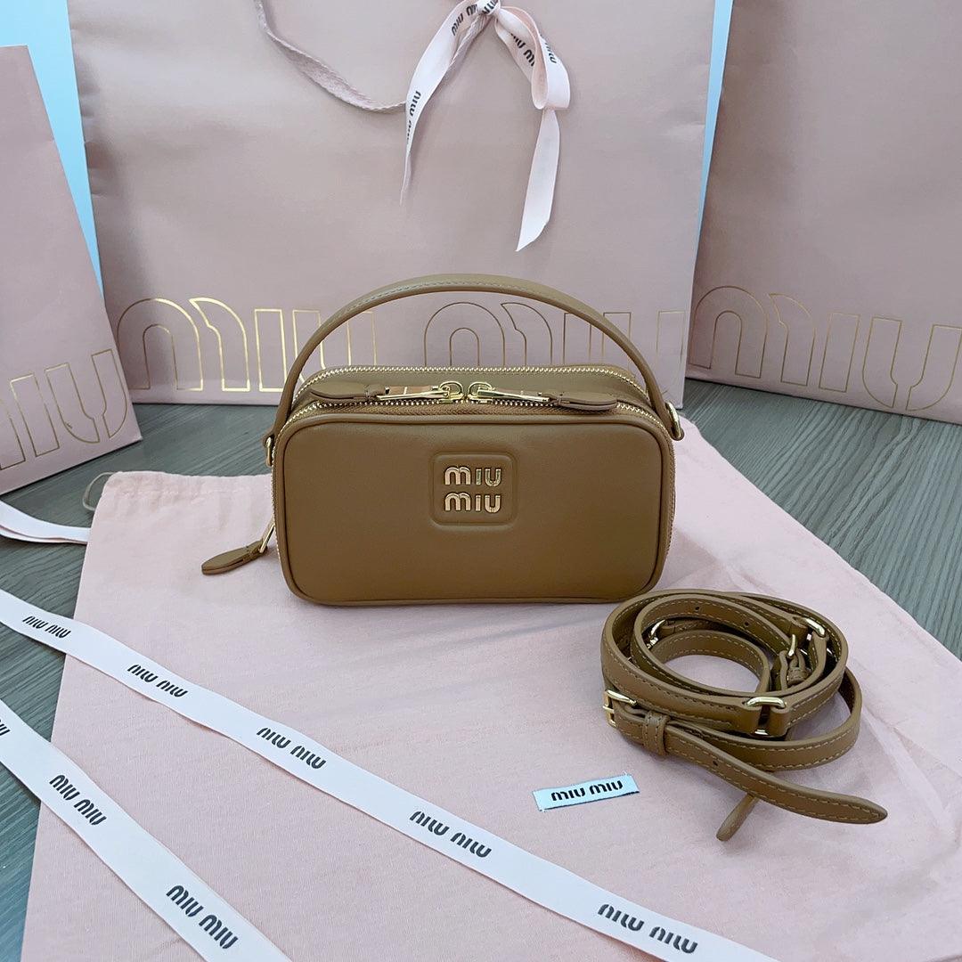 Miu Miu Arcadie Deri Çanta - Glimmer of Luxury