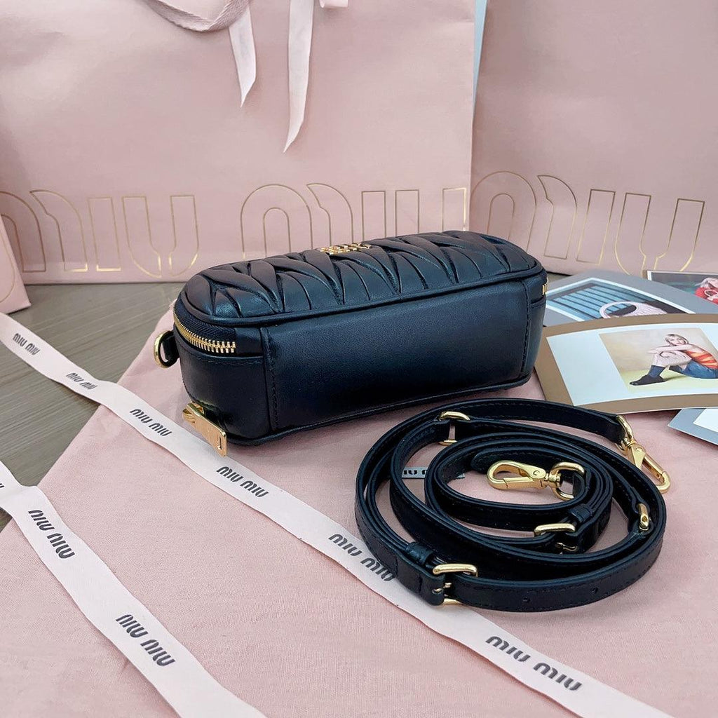 Miu Miu Arcadie Matelassé Napa Deri Siyah Mini Kadın Çanta - Glimmer of Luxury