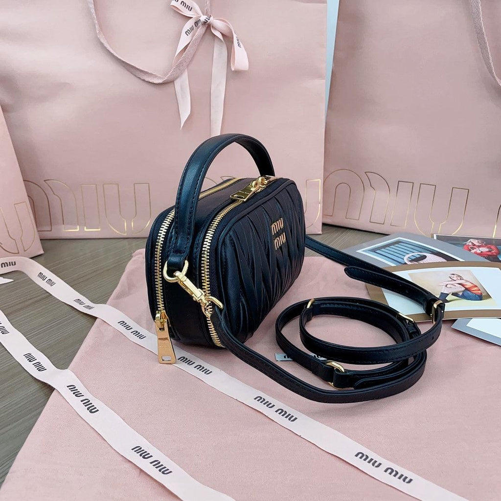 Miu Miu Arcadie Matelassé Napa Deri Siyah Mini Kadın Çanta - Glimmer of Luxury