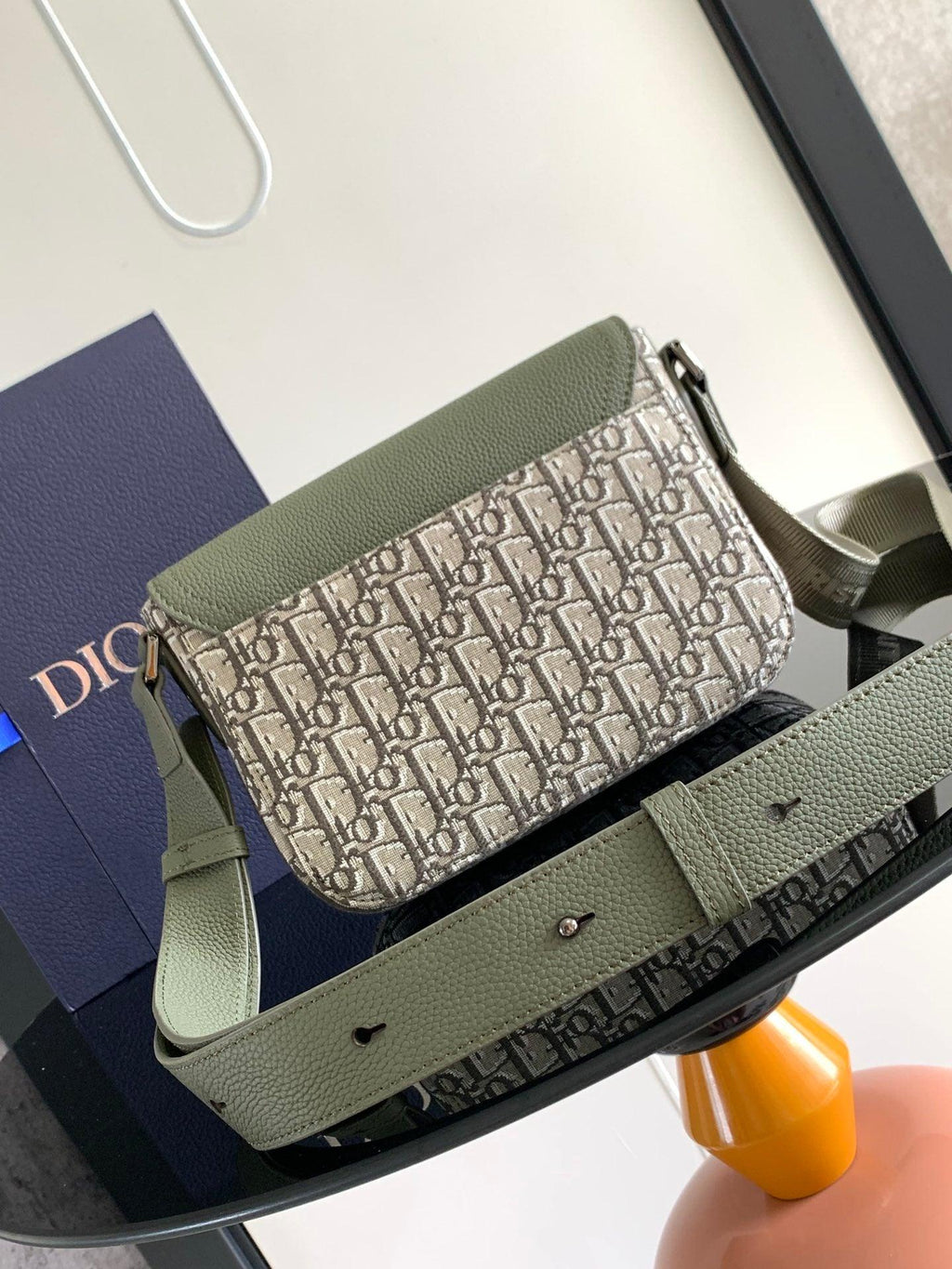 Christian Dior İmzalı Jakarlı Askılı Omuz Çantası - Glimmer of Luxury