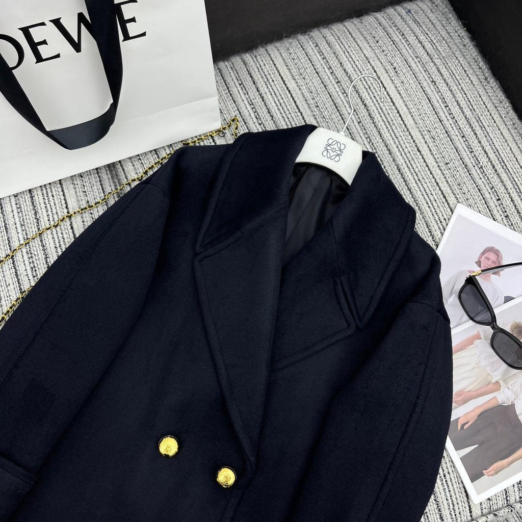 Loewe Yeni Yün Geniş Yakalı Orta Uzunlukta Kaban Ceket - Glimmer of Luxury