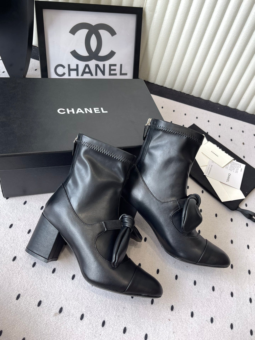 Chanel 2025 Sonbahar/Kış Koleksiyonu – Mary Jane Deri Ayakkabı