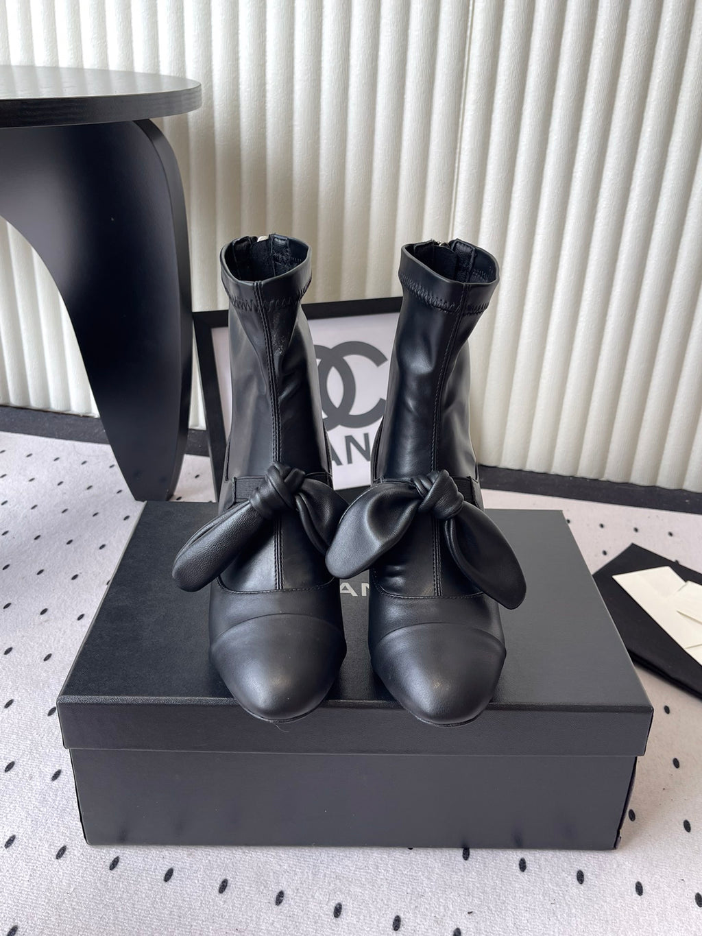 Chanel 2025 Sonbahar/Kış Koleksiyonu – Mary Jane Deri Ayakkabı