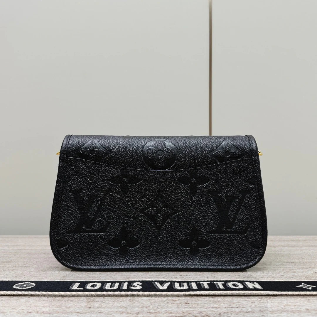 Diane - Glimmer of Luxury