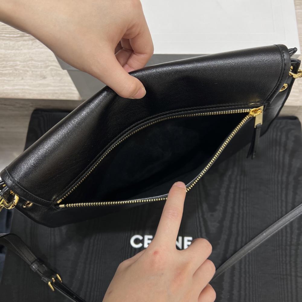 حقيبة CELINE Soft Triomphe Besace من جلد الحمل اللامع – أسود