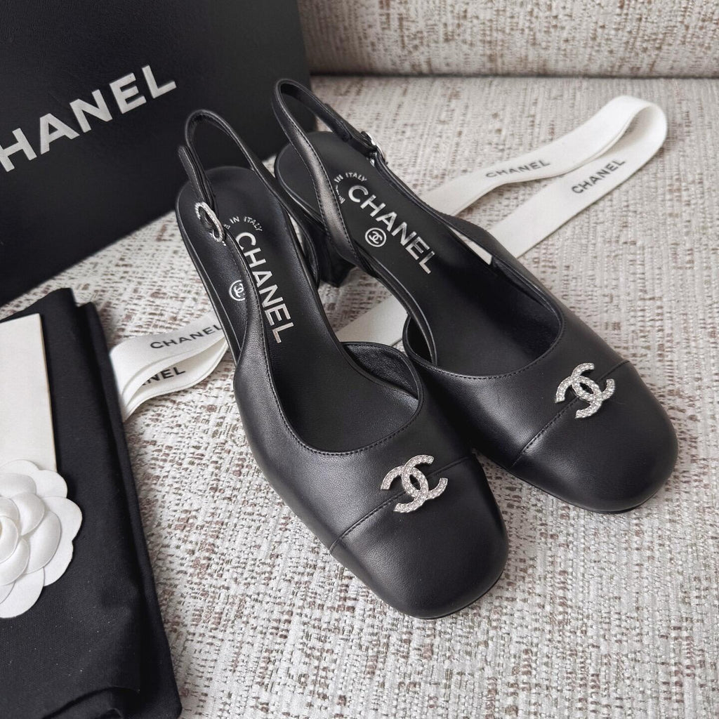 Chanel S26 Arkadan Bantlı Ayakkabı