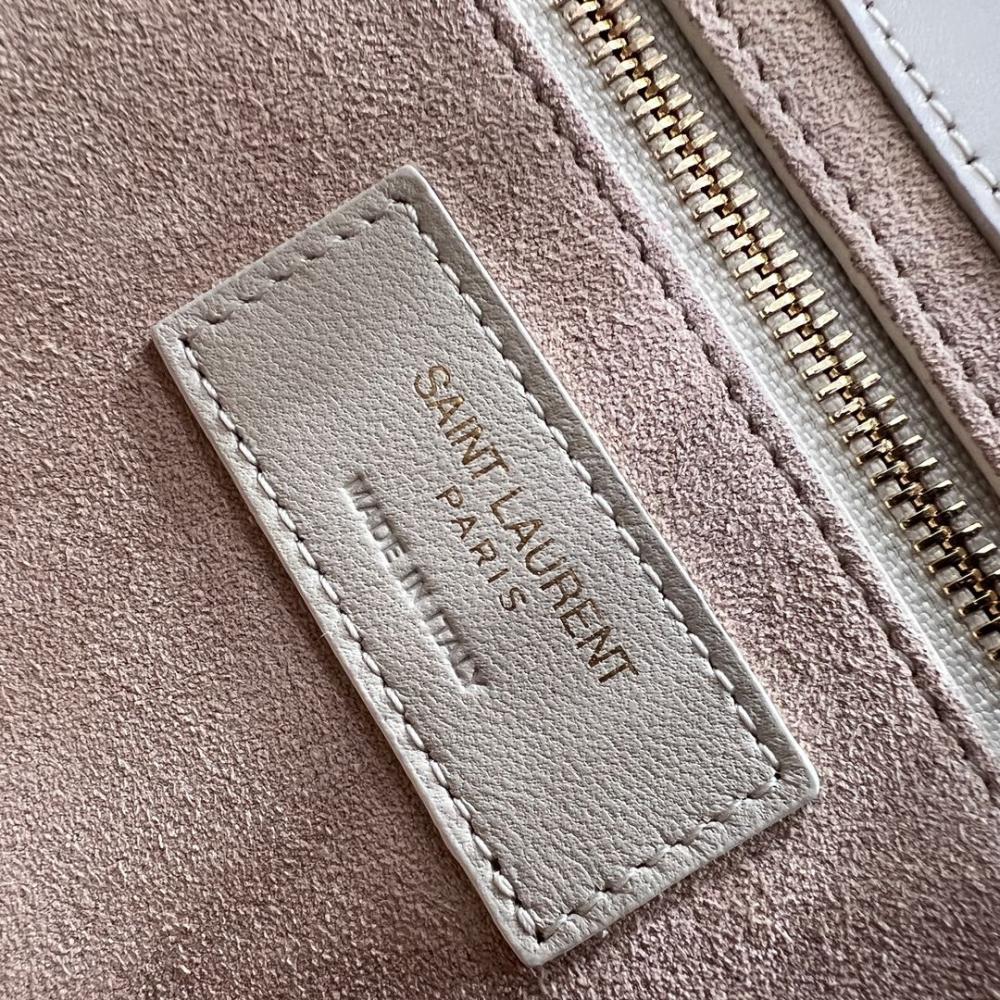 YSL Le 5 A Smooth Leather Hobo Bag