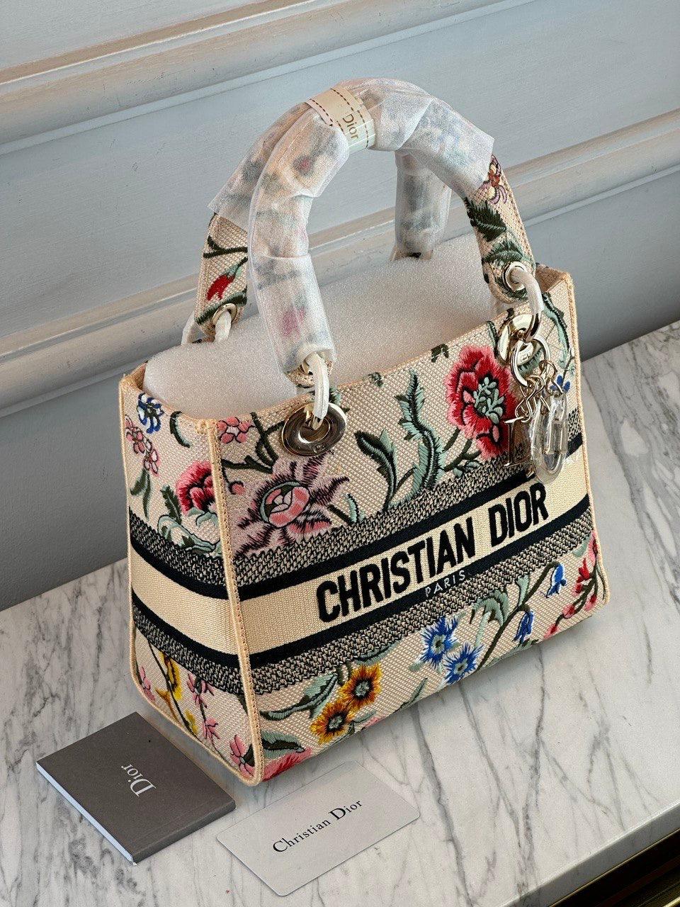 Christian Dior Lady Orta Floresan D-Lite Çantalar - Glimmer of Luxury