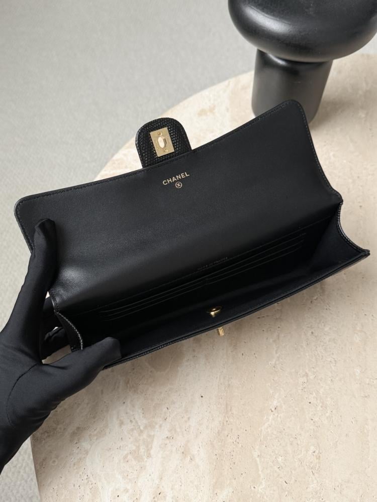 Chanel Kertenkele Derisi Desenli Uzun Üstten Saplı El Çantası