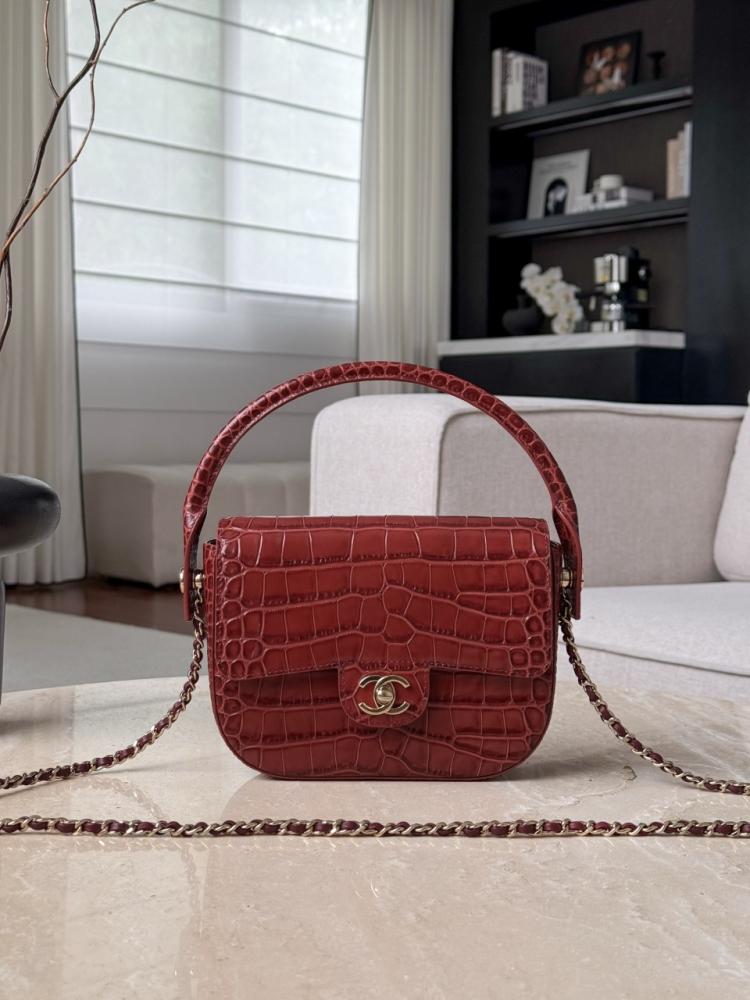 Chanel Saplı Kapaklı Timsah Derisi Desenli Çanta