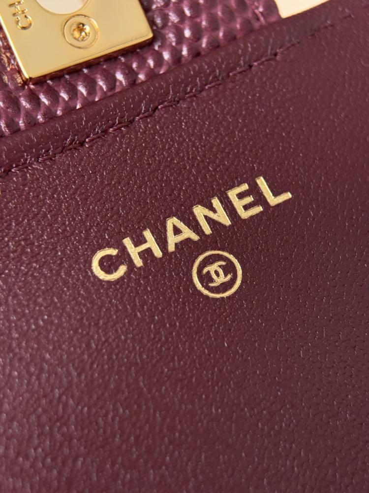 Chanel Kertenkele Derisi Desenli Uzun Üstten Saplı El Çantası