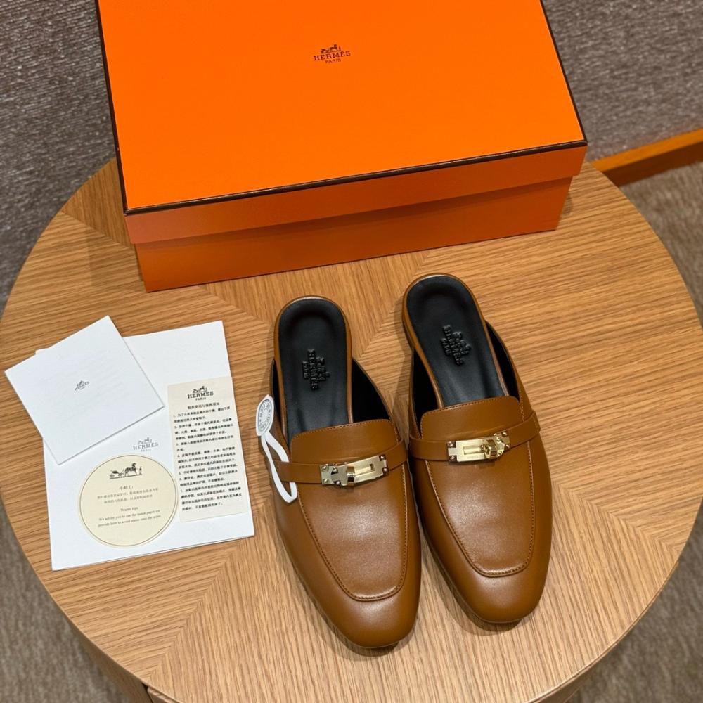 Hermès Oran Sandals Gray Argent