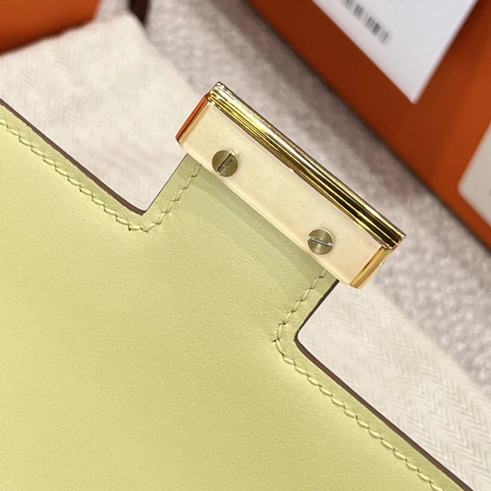 Hermès Constance Elan Epsom Chalk