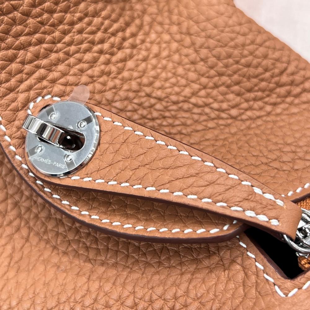 Hermēs Mini Lindy 20 Gold Clemence