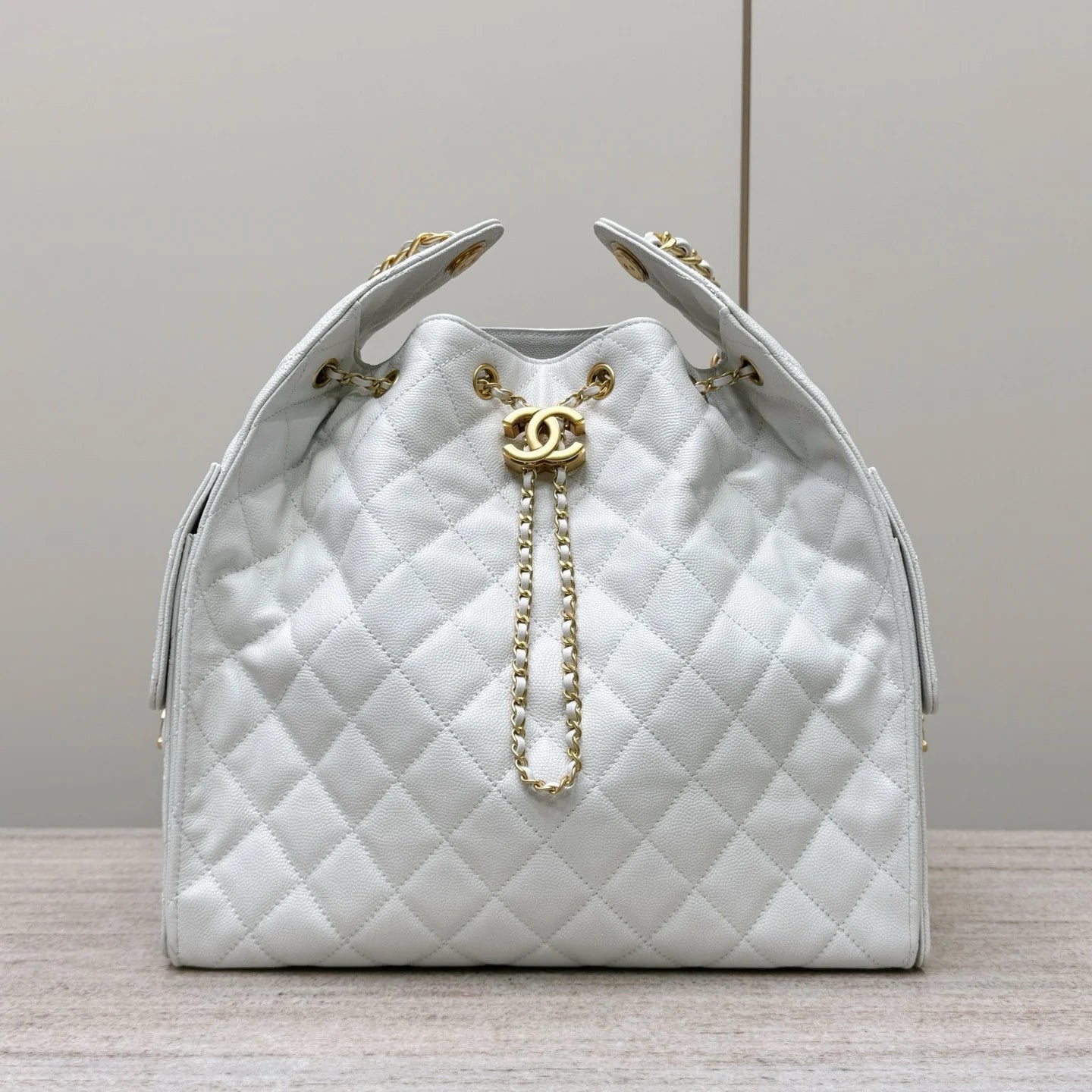 Chanel 25C Büyük Hobo Seyahat Çantası - Glimmer of Luxury