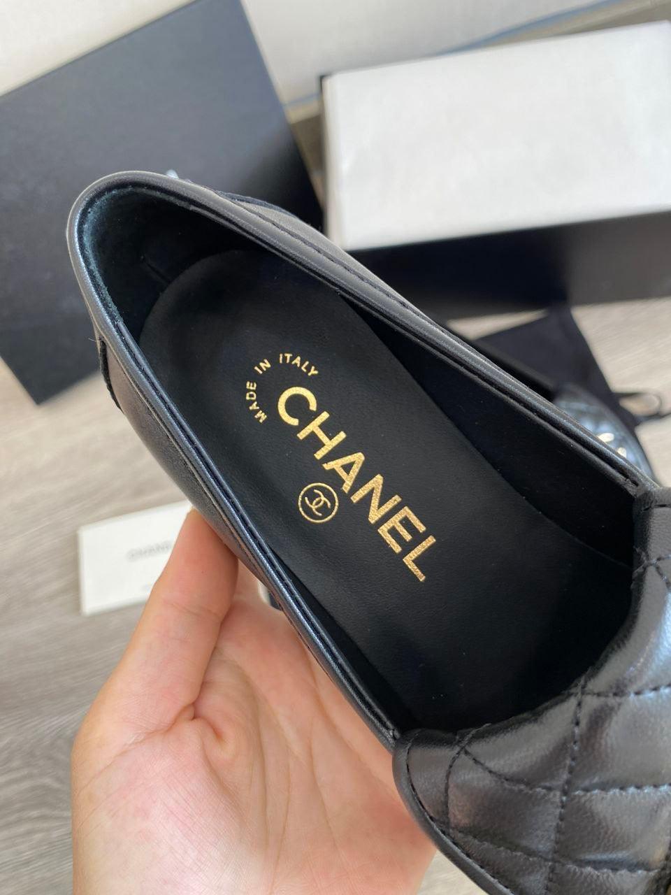 Chanel CC Dönüş Kilitli Deri Kapitone Siyah Loafer - Glimmer of Luxury