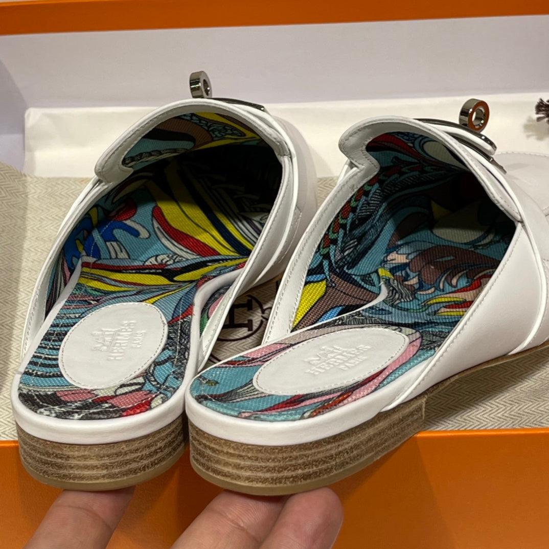 Hermès Oz Mules Beyaz Çok Renkli̇ Paladyum Donanımlı (PHW) - Glimmer of Luxury