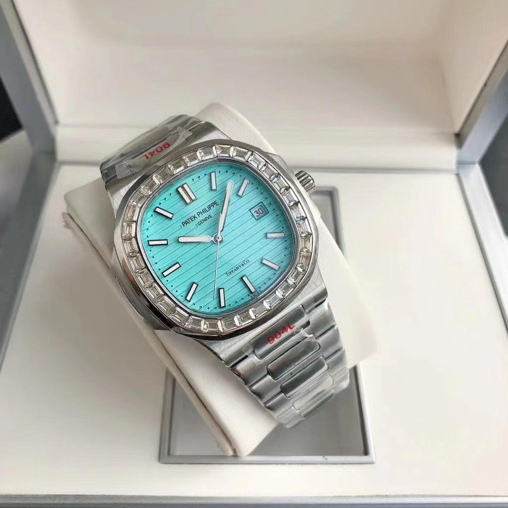 Patek Philippe Nautilus Saat - Glimmer of Luxury