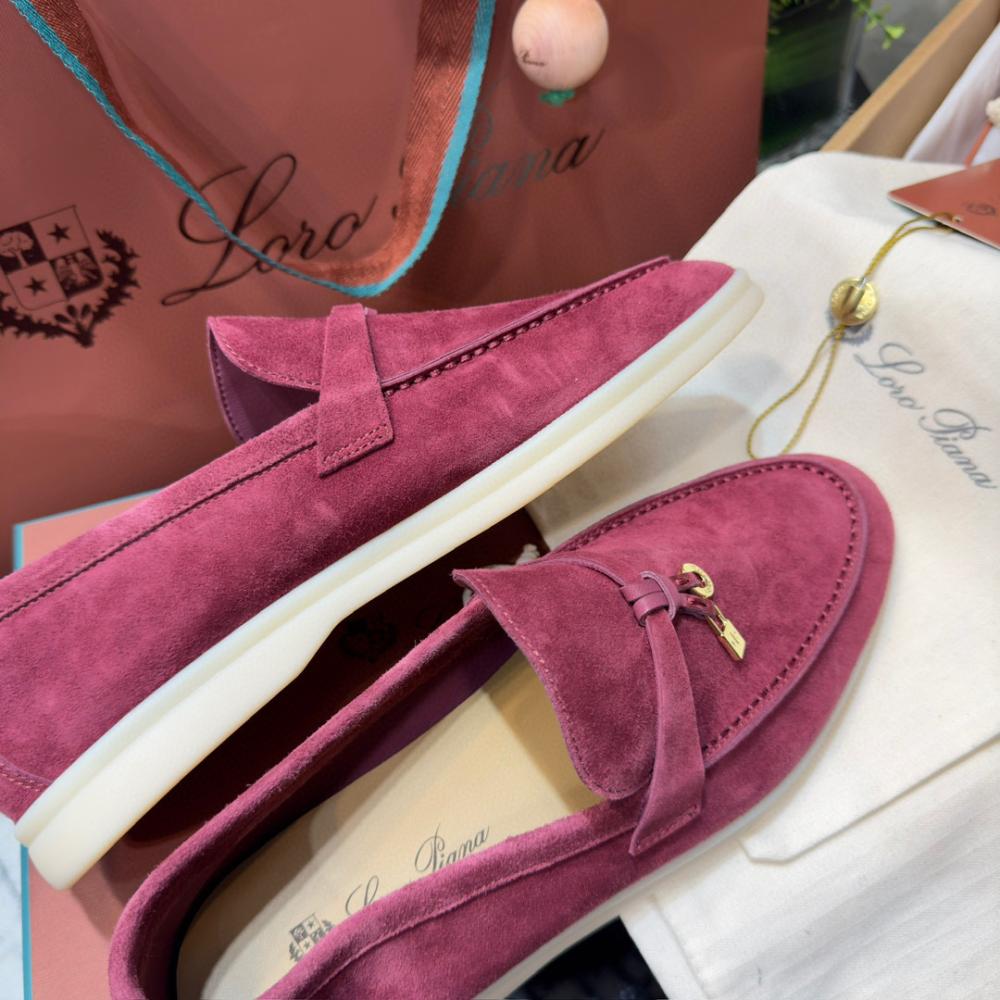 Loro Piana Yaz Büyüsü Yürüyüş Ayakkabısı - Azuki Fasulyesi - Glimmer of Luxury