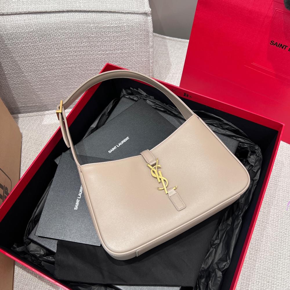 YSL Le 5 A Smooth Leather Hobo Bag