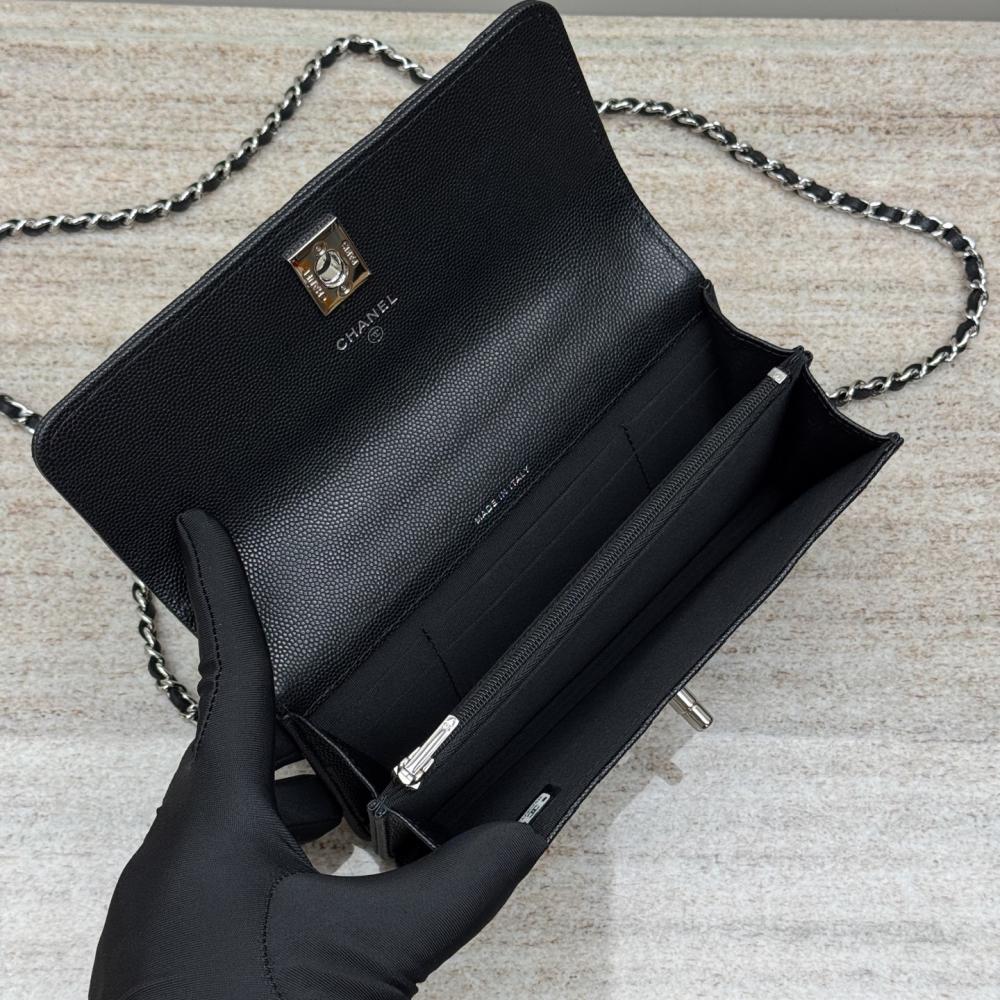 Chanel 25C Chain Handbag 