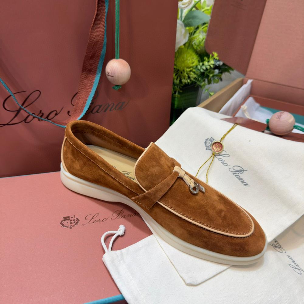 Loro Piana Yaz Büyüsü Yürüyüş Ayakkabısı - Karanfil - Glimmer of Luxury