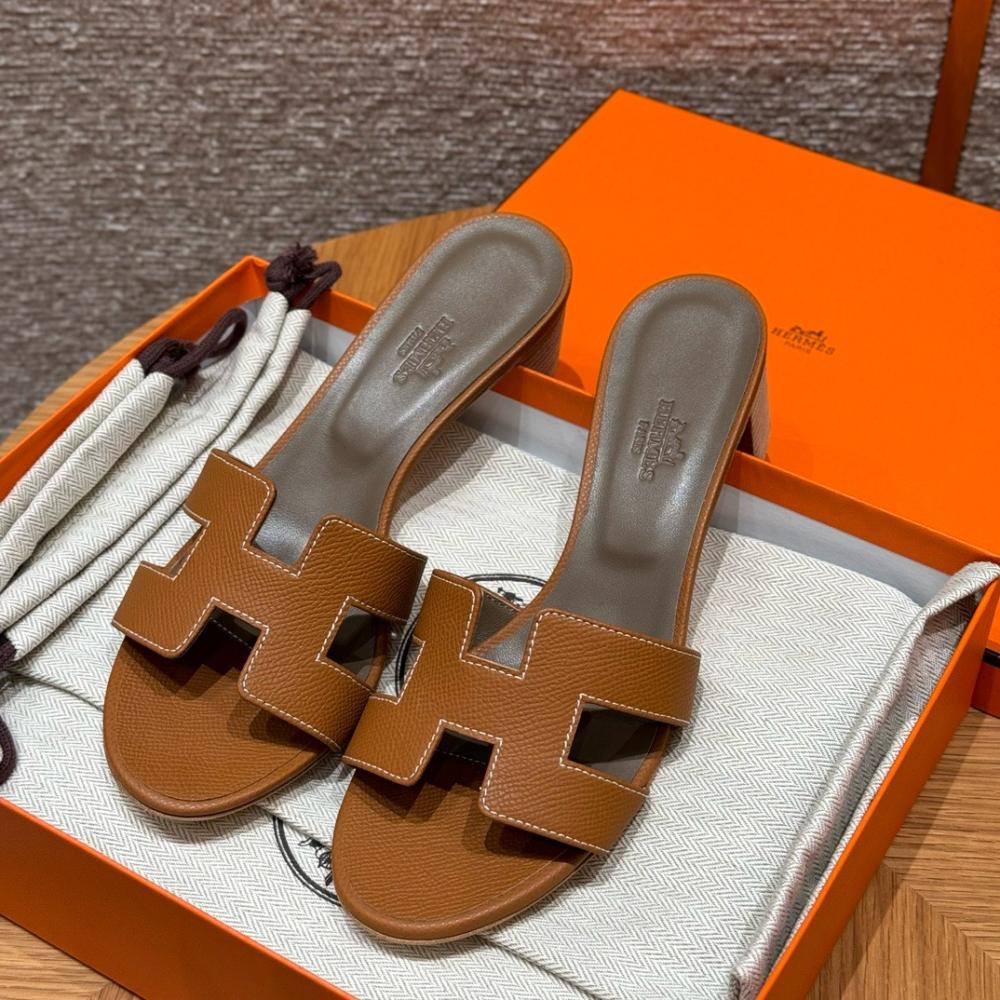Hermès Oasis Sandals Black &amp; Argent Grey