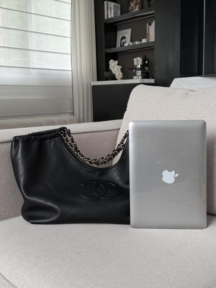 Chanel Kuzu Derisi Kapitone Neo Cabas / Maxi CC Hobo Alışveriş Çantası