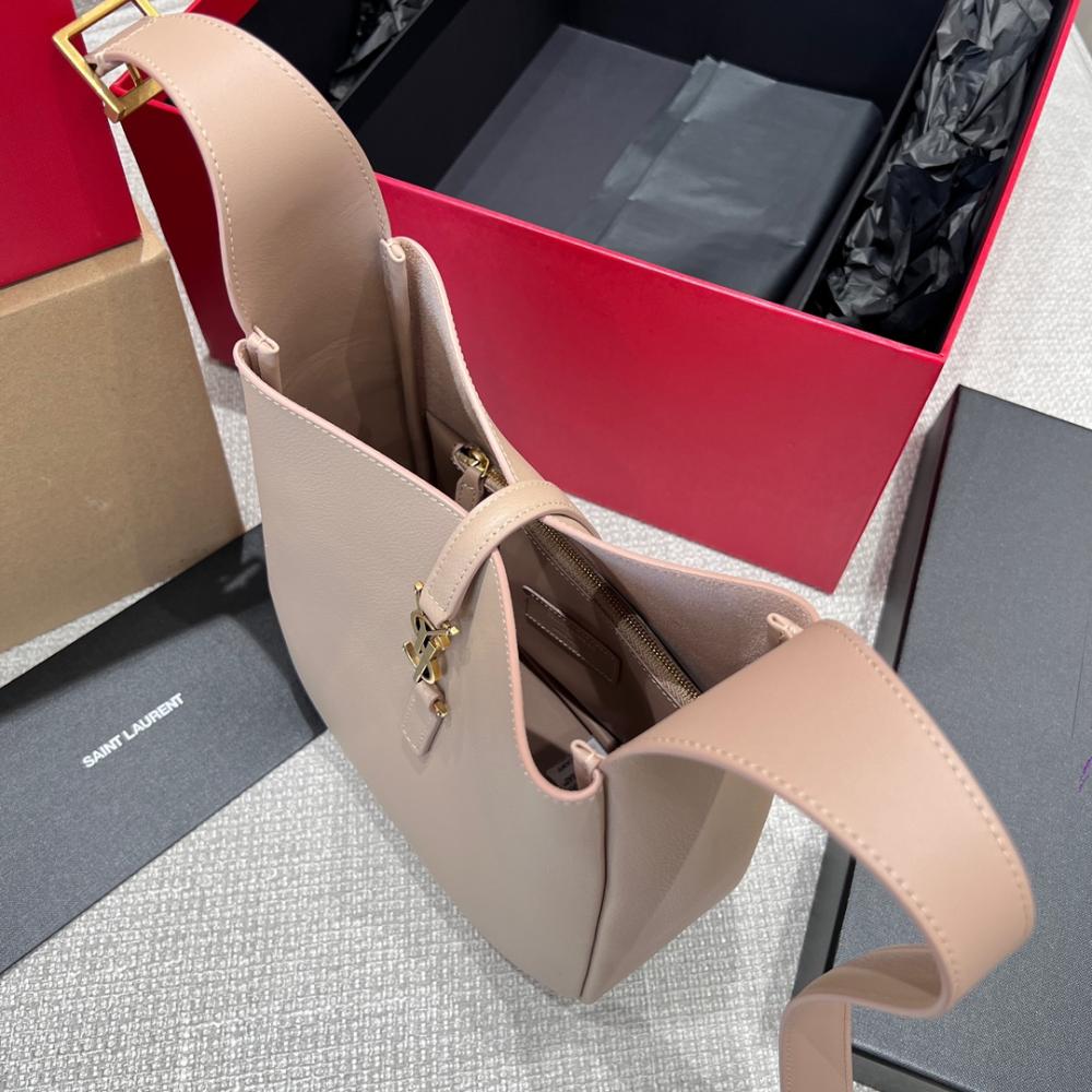 Saint Laurent 5 À 7 Küçük Esnek Çanta