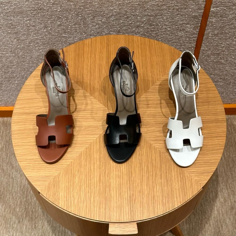 Hermès Oasis Sandals Black &amp; Argent Grey