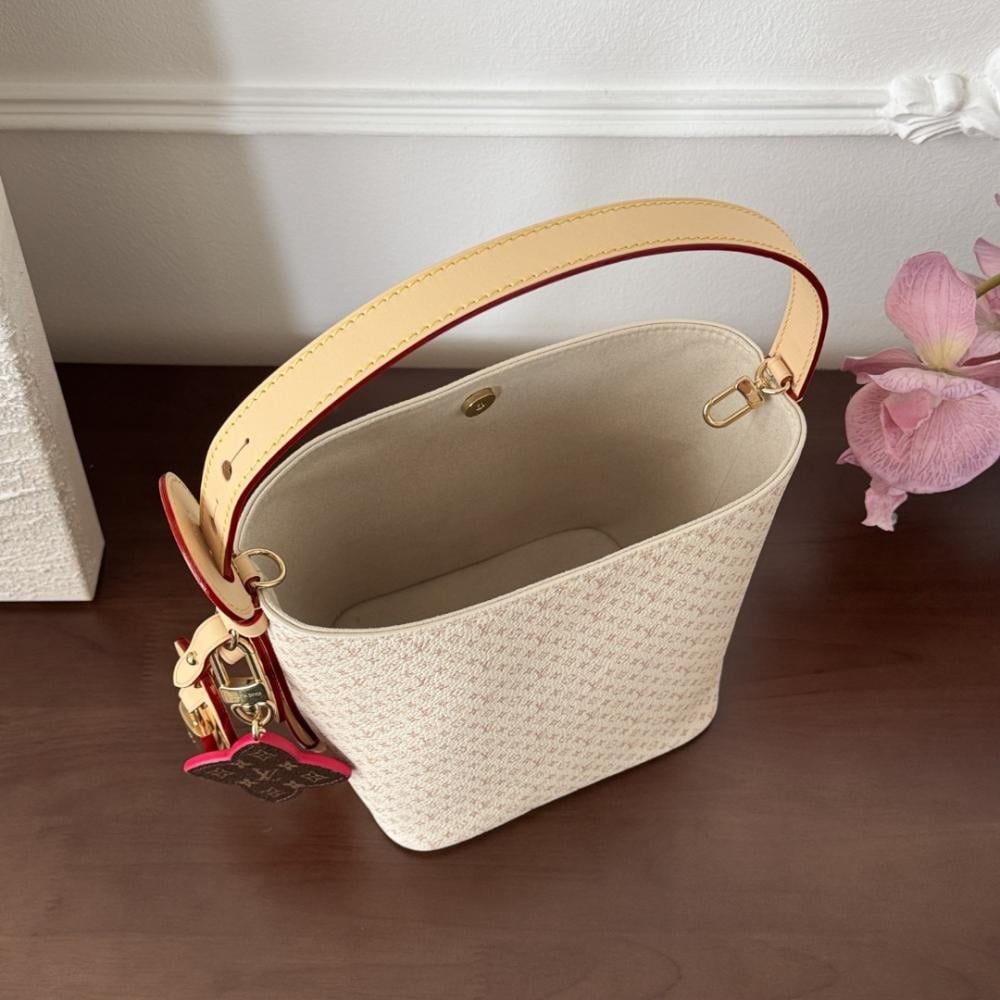 LV All In BB M15130