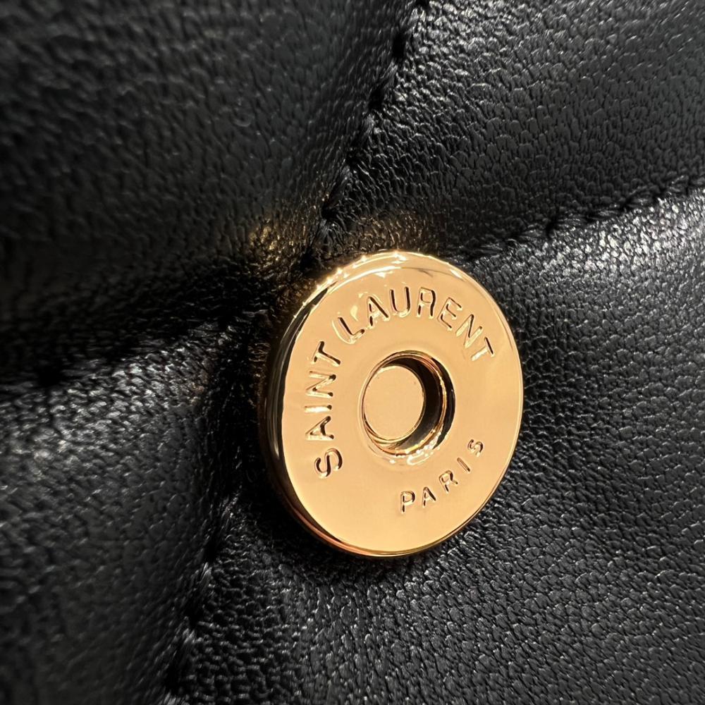 Saint Laurent Le 57 Matelassé Kapitone Deri Omuz Çantası - Glimmer of Luxury