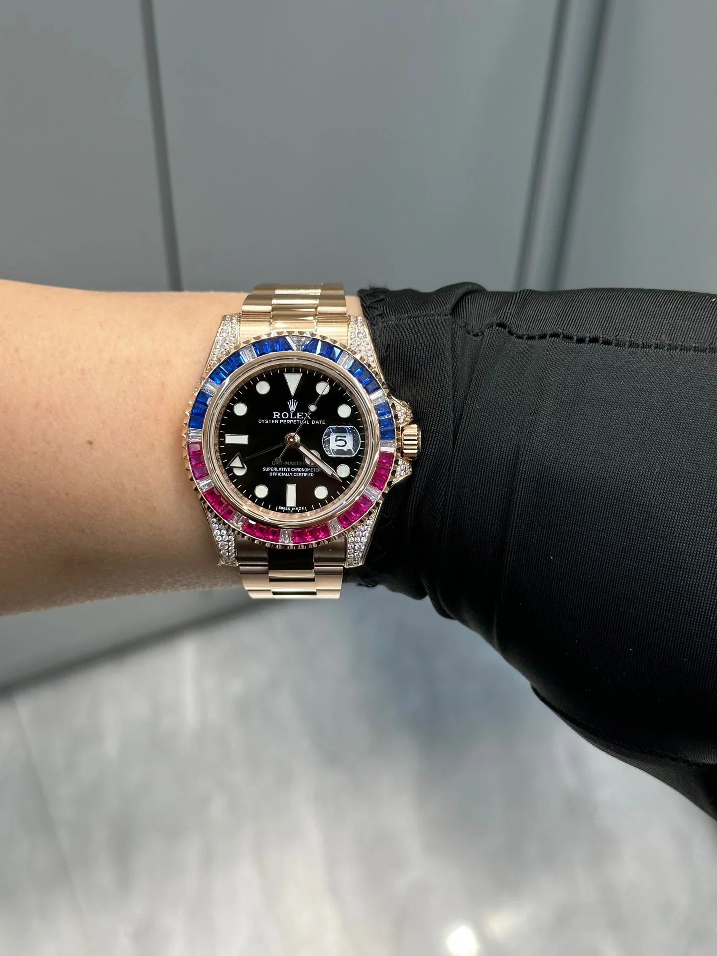 Rolex GMT Master Kol Saati - Glimmer of Luxury