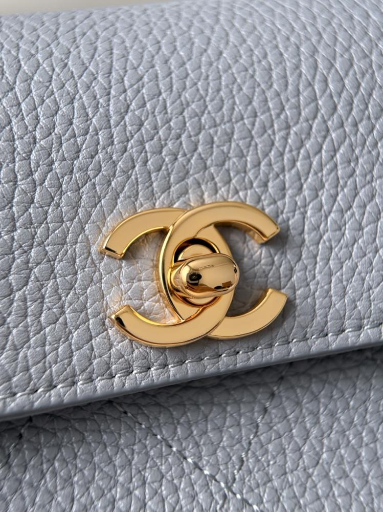 Chanel Urban Essentials Küçük Alışveriş Çantası