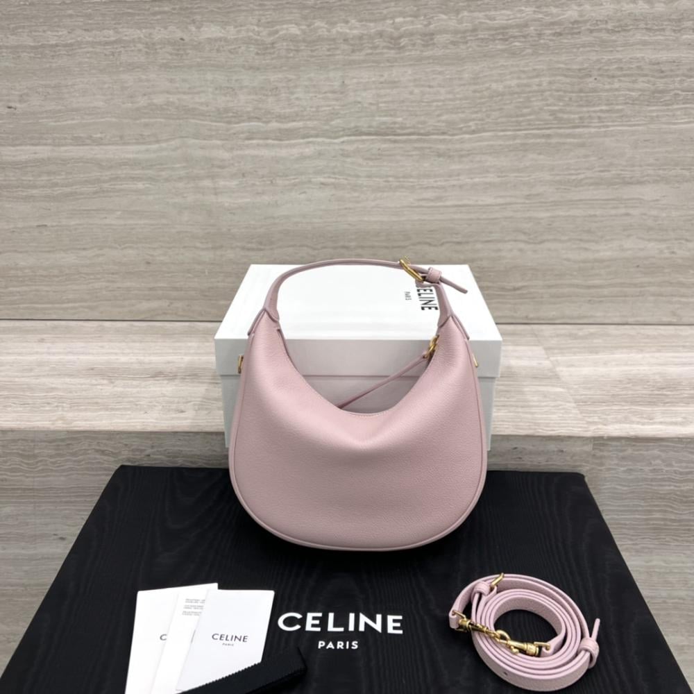 لولو من سيلين يونغ، جلد عجل محكم - وردي فاتح