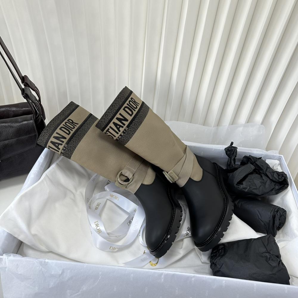 Dior D-Major Canvas &amp; Leather Boots – Beige/Black