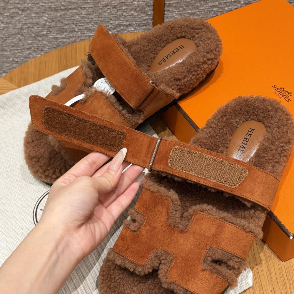 Hermès Chypre Fur Sandals