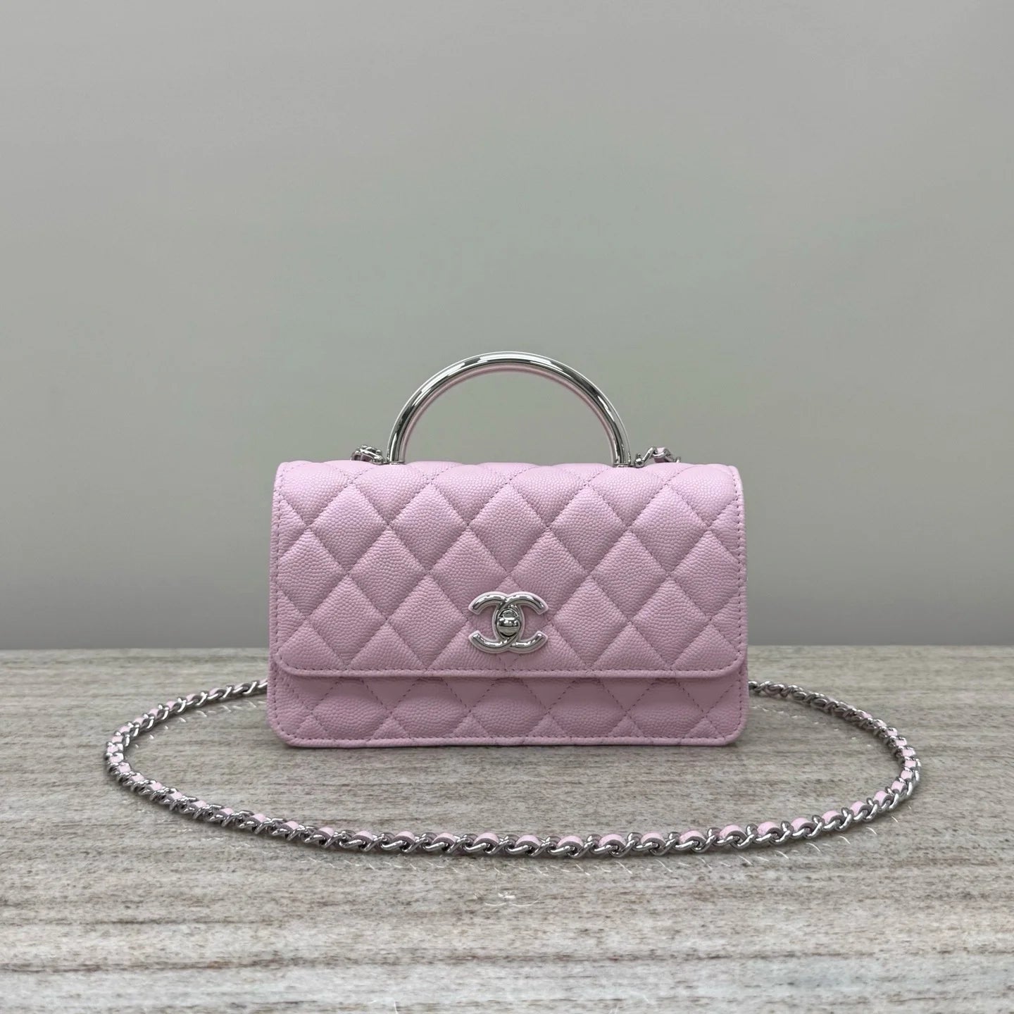 Chanel 25C Chain Handbag 