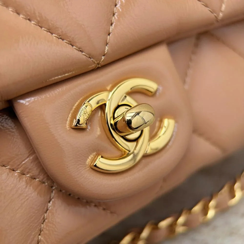 Chanel 24B Kapaklı Yeni Kalın Zincir Saplı Çanta - Glimmer of Luxury