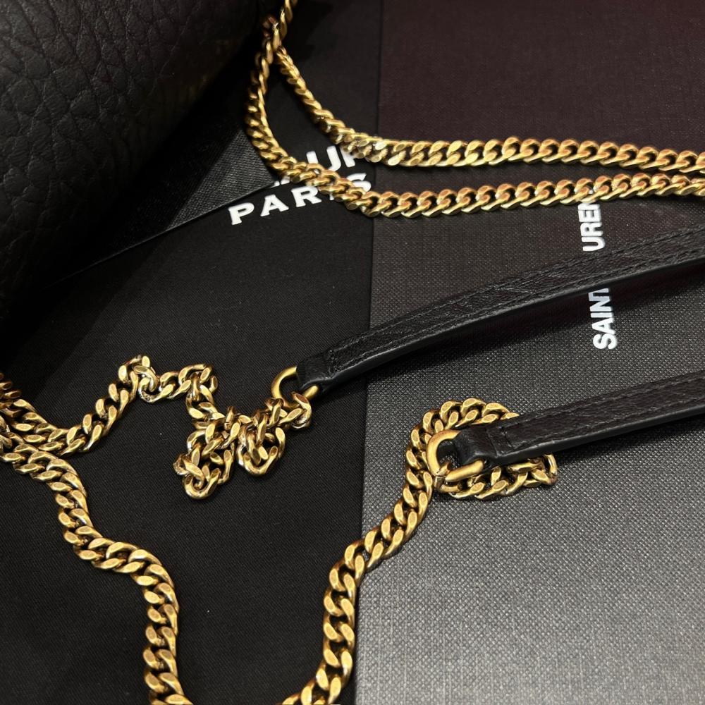 Saint Laurent Women's Bag Niki Mini