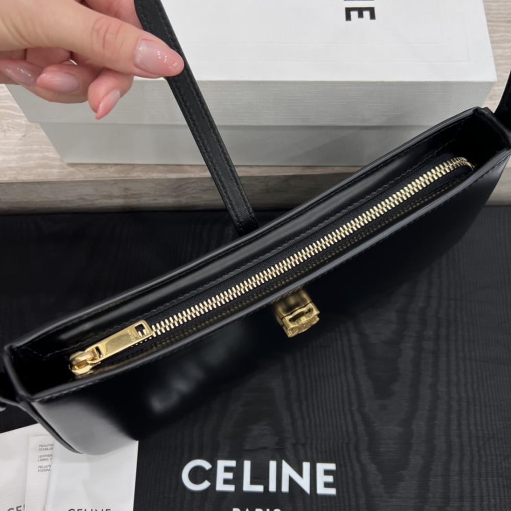 Celine Tina Parlak Dana Derisi Omuz Çantası