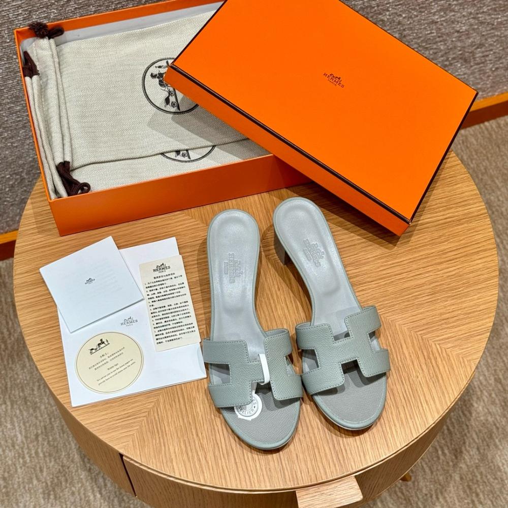 Hermès Oasis Sandals Black &amp; Argent Grey