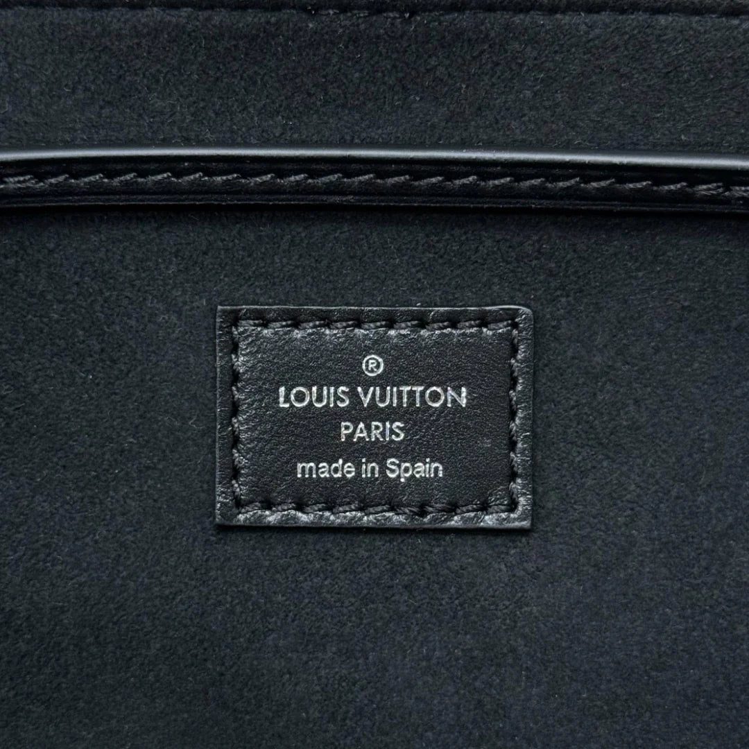 Blacout - Glimmer of Luxury