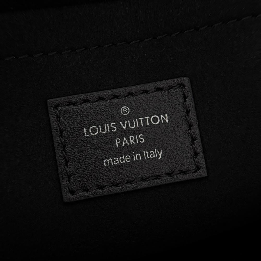 LV Speedy Cargo Vibe 28