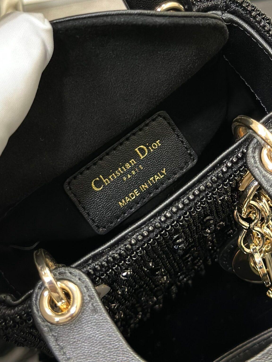Lady Dior Mini Nakış Çanta - Glimmer of Luxury