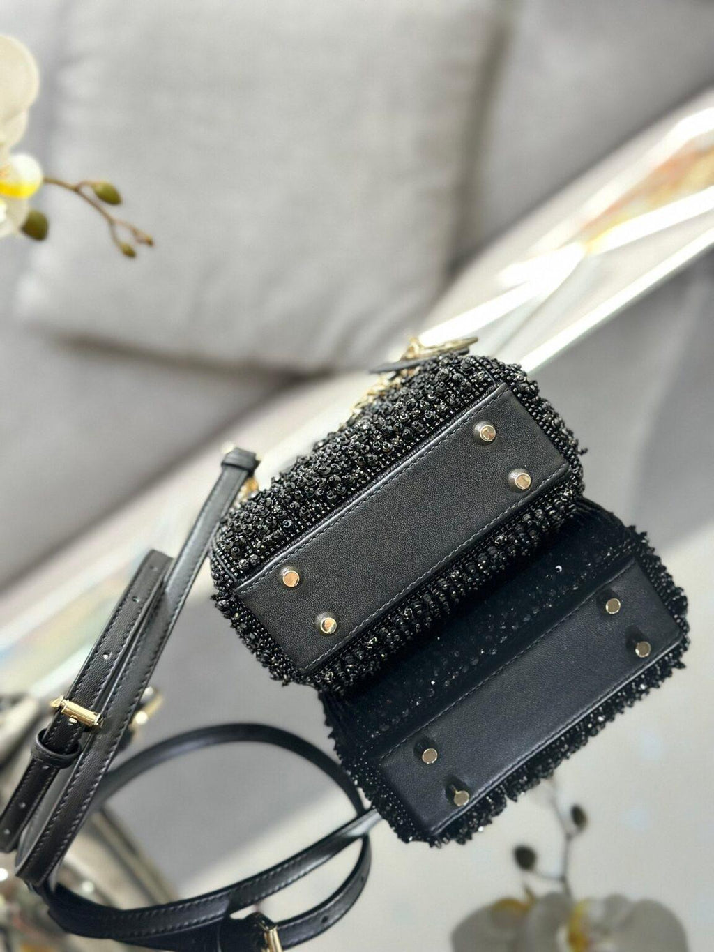 Lady Dior Mini Nakış Çanta - Glimmer of Luxury